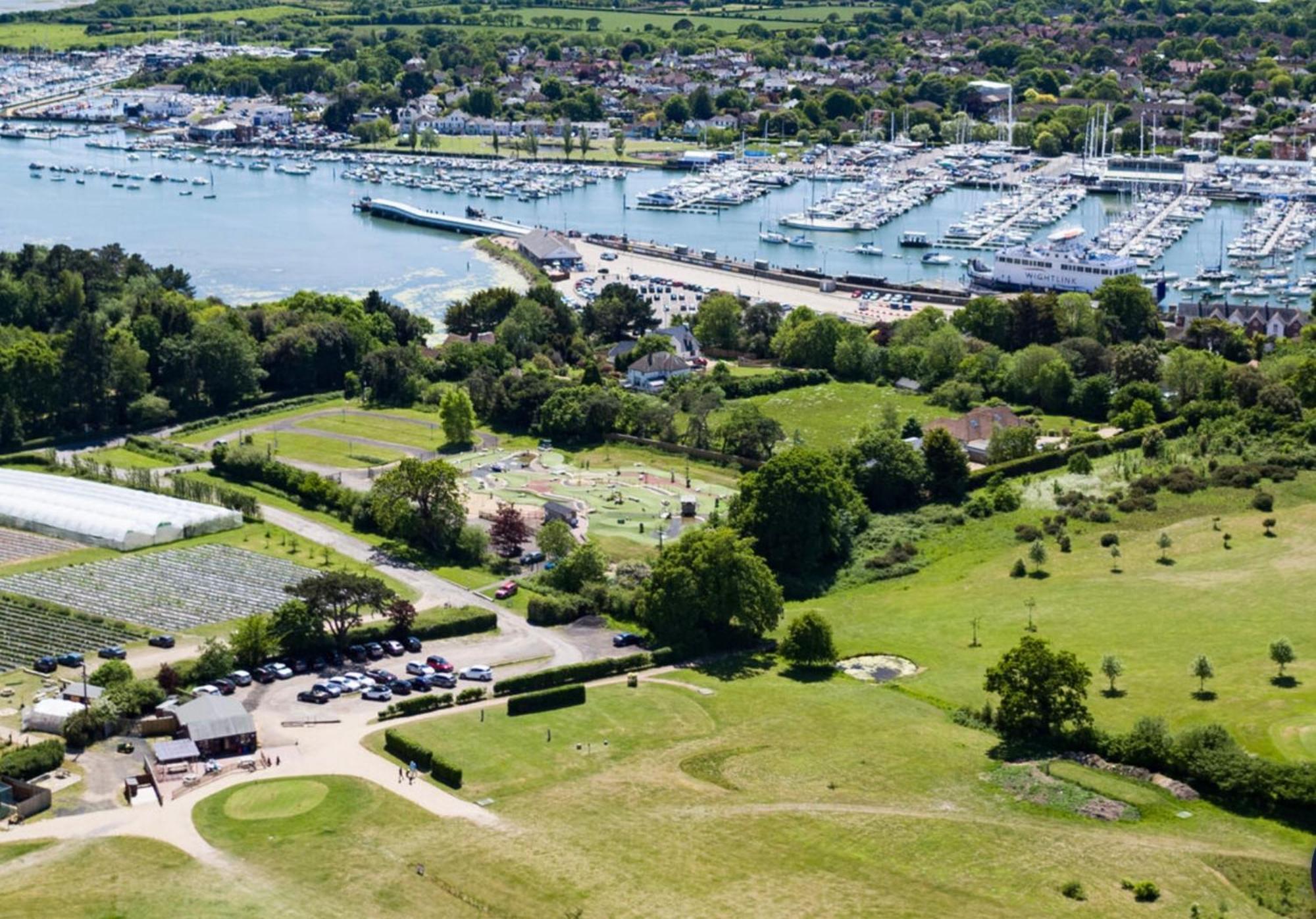 No 64 Bed And Breakfast Lymington Exterior photo
